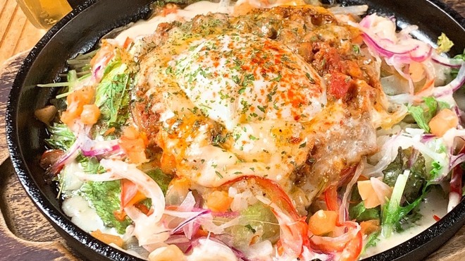 FOOD&SPORTS BAR&DARTS Jenny's - メイン写真: