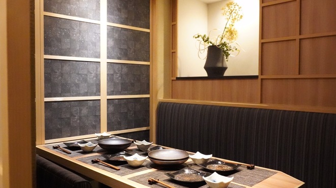 肉と日本酒いぶり 有楽町店 日比谷 居酒屋 ネット予約可 食べログ