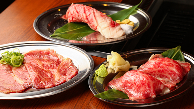 ホルモン・焼肉 一休亭 元 - メイン写真: