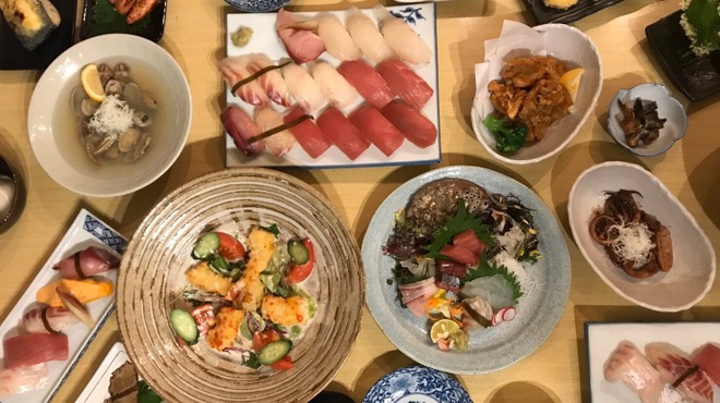 魚と肴がうまい店 お魚パラダイス 一文字 - メイン写真: