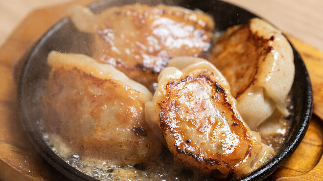 餃子酒場 たっちゃん - メイン写真: