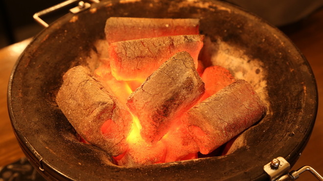 炭火焼ホルモンぐう - メイン写真: