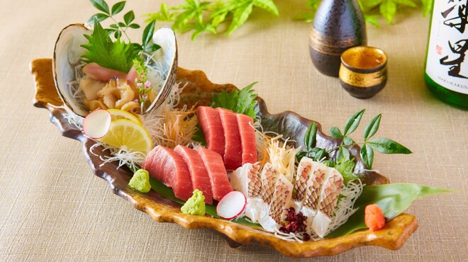 山の幸 三陸の恵み 六金 - メイン写真: