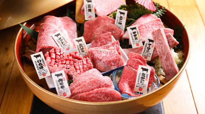 松阪牛焼肉＆熟成牛タン 肉兵衛 - メイン写真: