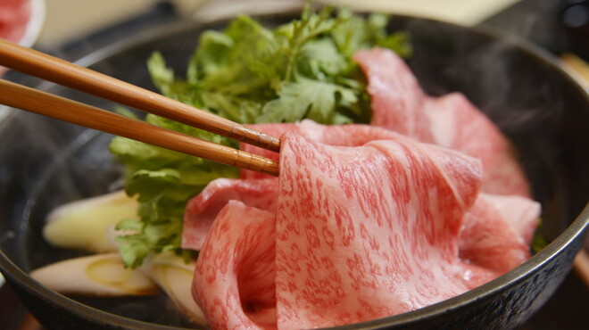 日本橋 伊勢重 にほんばしいせじゅう 馬喰横山 すき焼き 食べログ