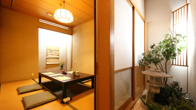 日本橋 伊勢重 - メイン写真: