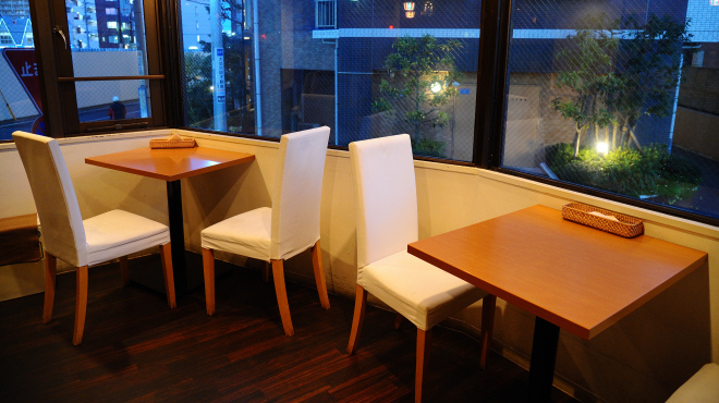 Metti,una sera a cena - メイン写真: