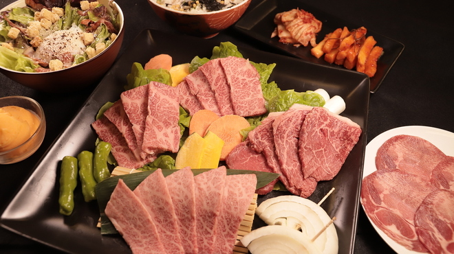 焼肉 飯村牛 - メイン写真: