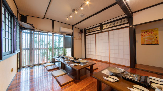 カミーノ - メイン写真: