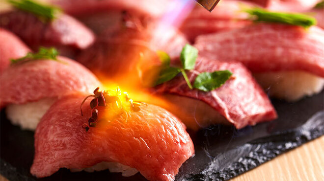 うにくと肉寿司 夜景個室居酒屋 そざい庵 - メイン写真: