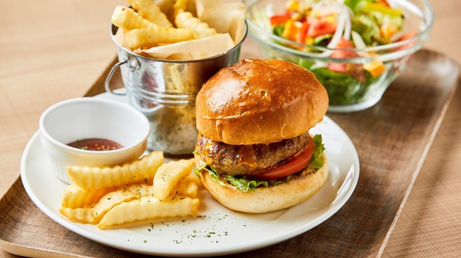 シェフの肉料理と花畑牧場チーズ Selection - メイン写真: