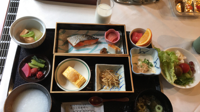 フレグラント - 料理写真:和朝食のプレート