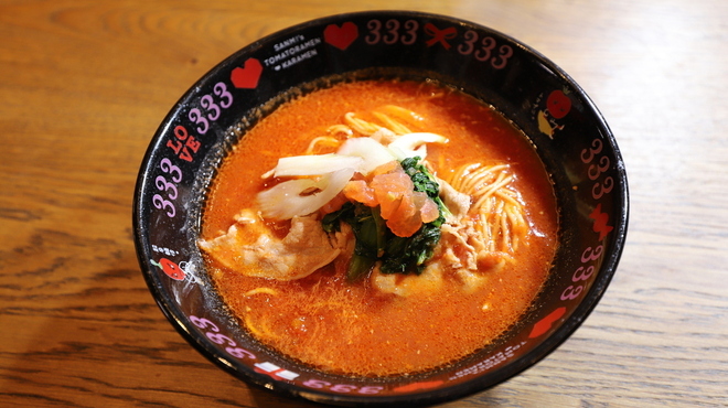 元祖トマトラーメン 三味 - メイン写真: