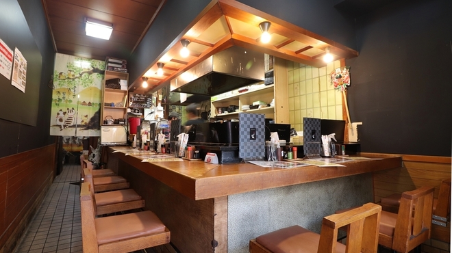 炭火焼居酒屋ハム - メイン写真: