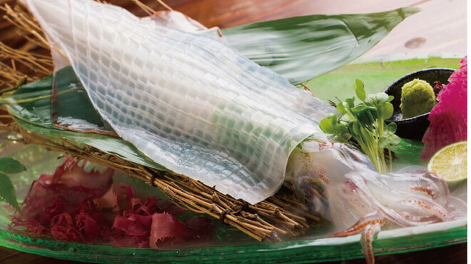 魚平 - 料理写真:いか活き造り（要予約）