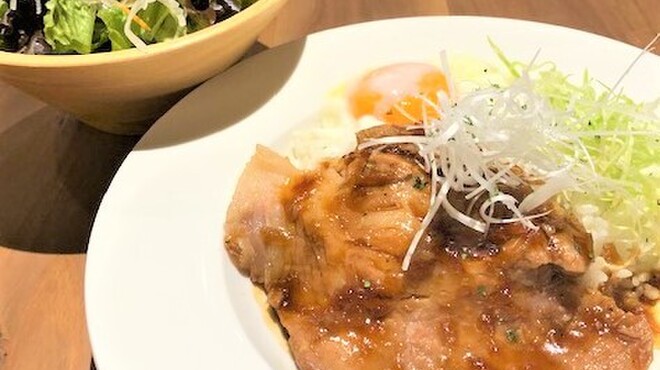 青山TORO - メイン写真: