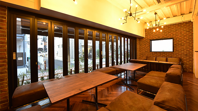 Blueno Oriental Bistro - メイン写真: