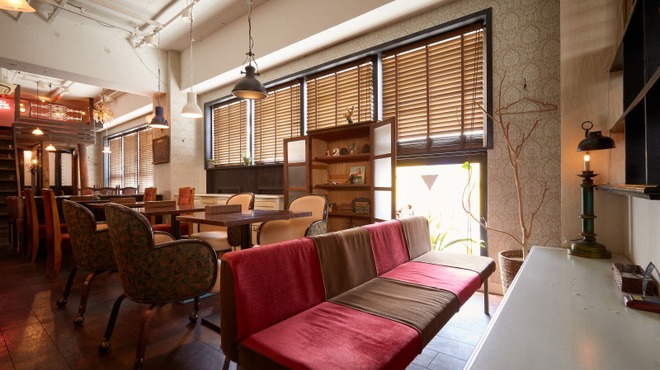 ALTBAU with MARY BURGER (アルトバウ ウィズ メアリー バーガー【旧店名】アルトバウ) - 吉祥寺(カフェ)の写真1