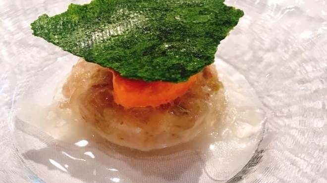 シェ・モンピエール - 料理写真:サーモンタルタル