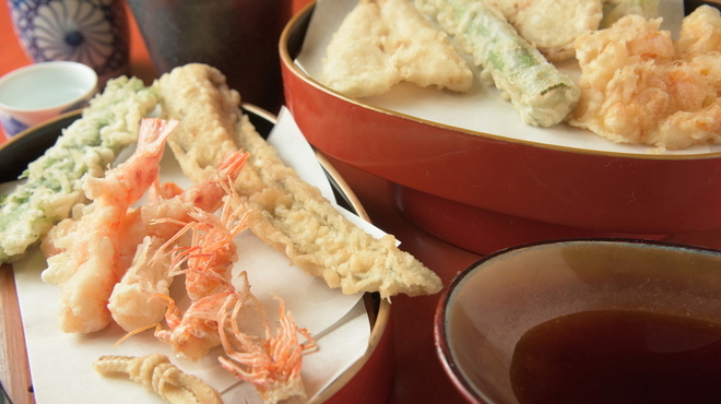 天兼 - 料理写真:天ぷら集合