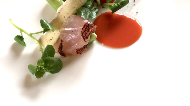 ＢＩＳＴＲＯ Ｂｏｎｎｅ－ｃｈｅｒｅ - 料理写真:金目鯛とチーズのパプリカスース