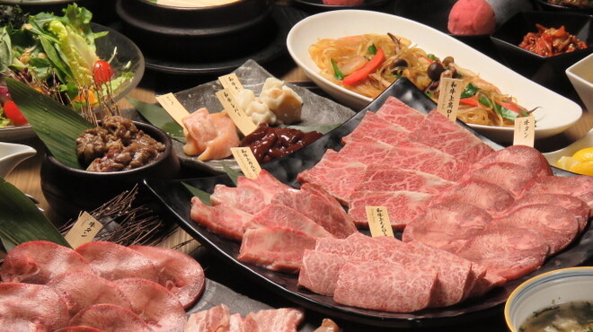土古里 新宿NOWAビル店(トコリ) - 新宿(焼肉)の写真1