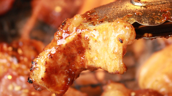 ホルモン焼肉 うまうま - メイン写真: