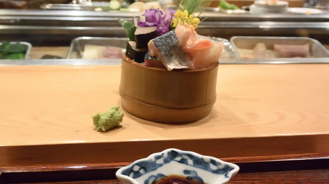 銀さだ - 料理写真:刺身盛り合わせ（黒鯛・ニシン・赤貝・鮪）