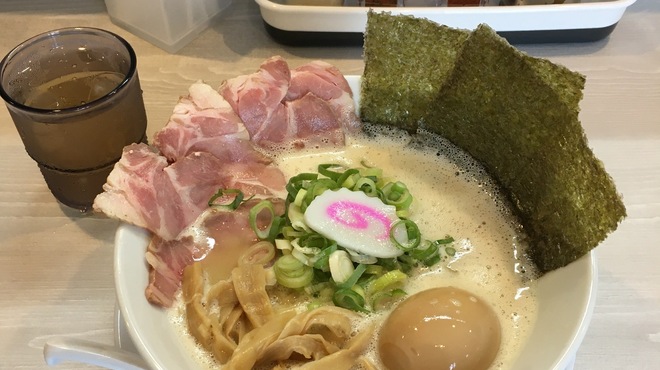 Tori Soba Tenshou - 料理写真:鶏そば【醤油】