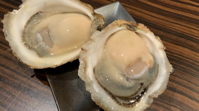 銀座で生牡蠣が美味しい専門店 牡蠣bar カキバー 銀座 オイスターバー ネット予約可 食べログ