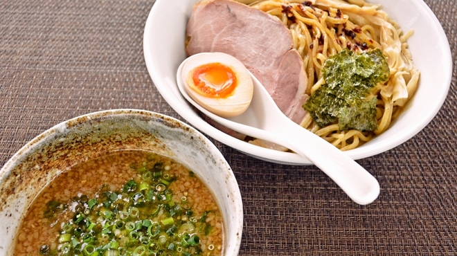 麺屋 菜々兵衛 - メイン写真:
