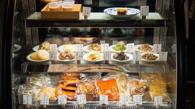 惣菜と甘味 それがし 旧店名 ロバットオンザコーナー 五反田 バル バール 食べログ