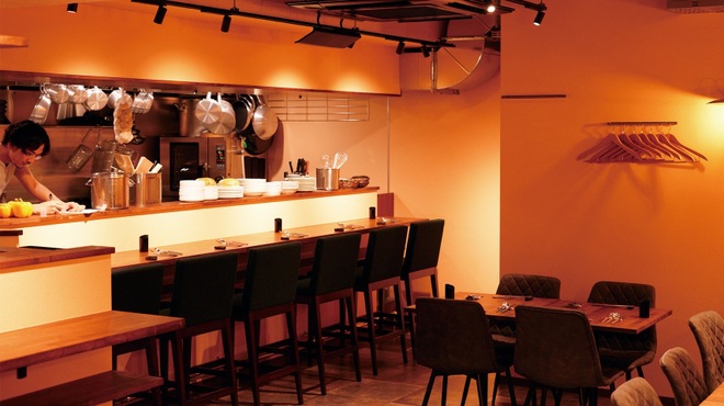 伊酒屋 toys - メイン写真: