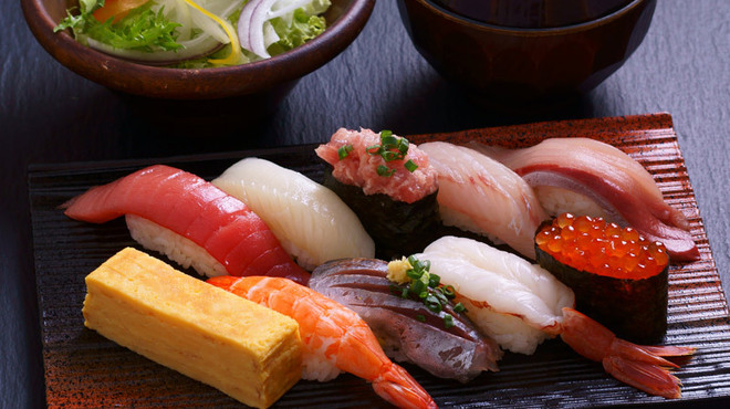 沼津魚がし鮨 流れ鮨 三島店 長泉なめり 寿司 食べログ