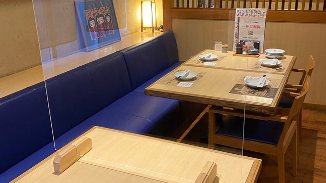Suitouya - 内観写真:仕切り付きテーブル席