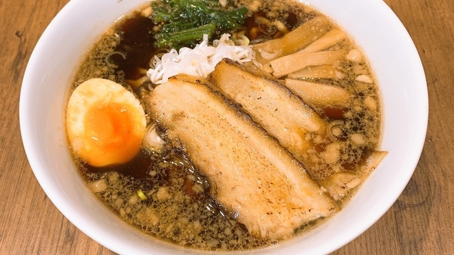 元祖普通系ラーメン 石川商店 - メイン写真: