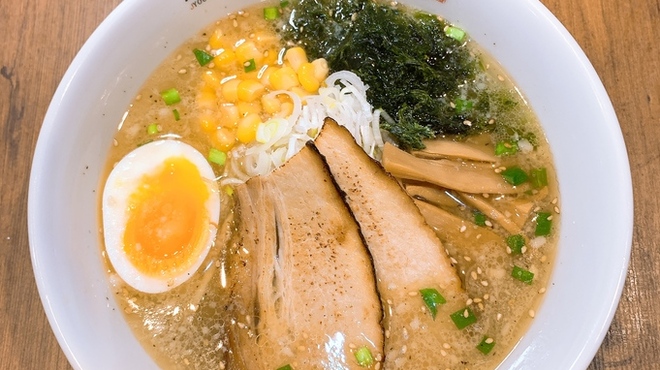 元祖普通系ラーメン 石川商店 - メイン写真: