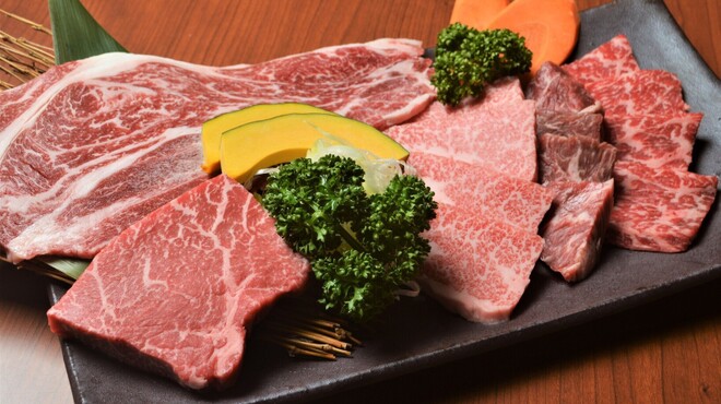 牛ざんまい - メイン写真: