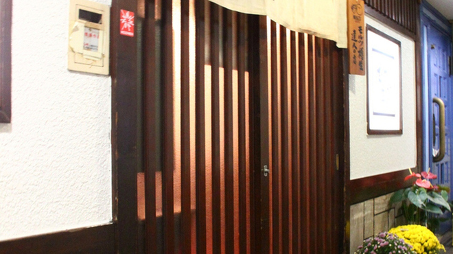 むつ五郎 - 外観写真:熊本グリーンホテルの地下にあります。ホテルからはエレベーターで降りられます。