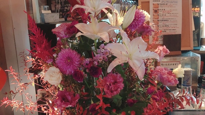 ジーニーズ - メイン写真: