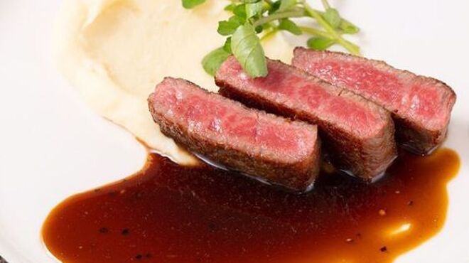 神戸牛洋食アモナ - メイン写真: