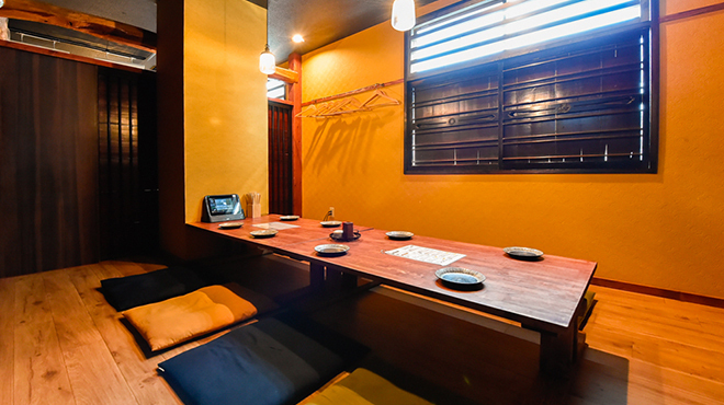 炉端 ハチクっ - メイン写真: