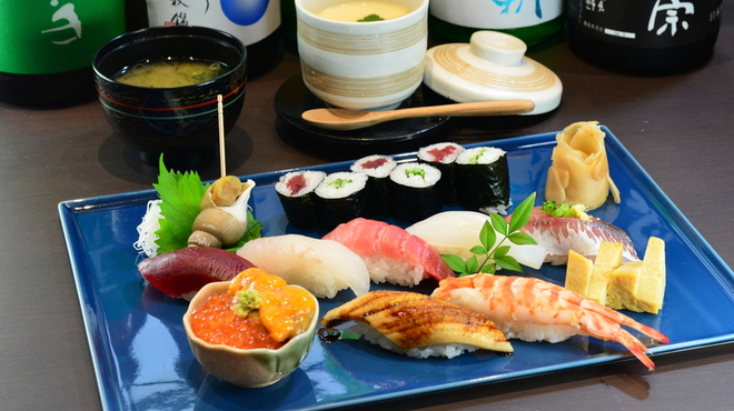 Sushi Unagi Dokoro Kyoumaru - メイン写真: