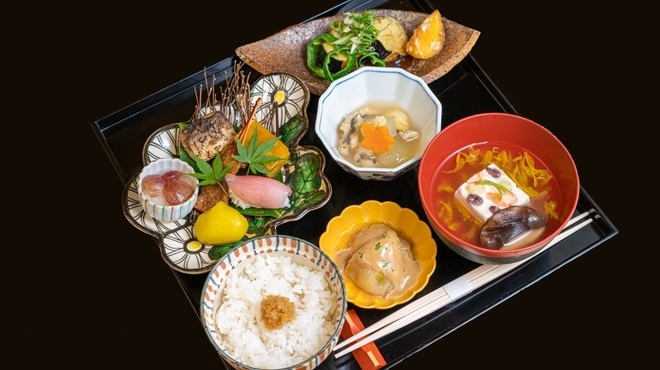 和食 花の茶屋 熱海 魚介料理 海鮮料理 食べログ