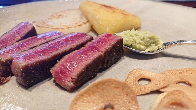 阿蘇迎賓館 縷々 - 料理写真:鉄板焼きの肉
