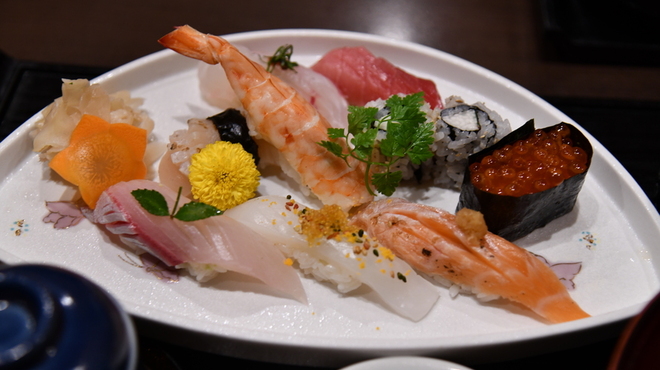 鮨隆 - 料理写真:上寿司