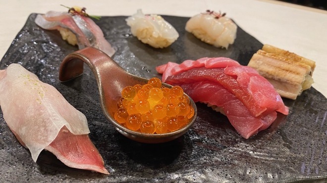 最強鮨居酒屋 やまのや - メイン写真: