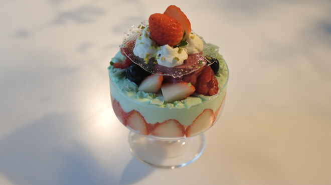 イニシャル Initial 狸小路 カフェ ネット予約可 食べログ