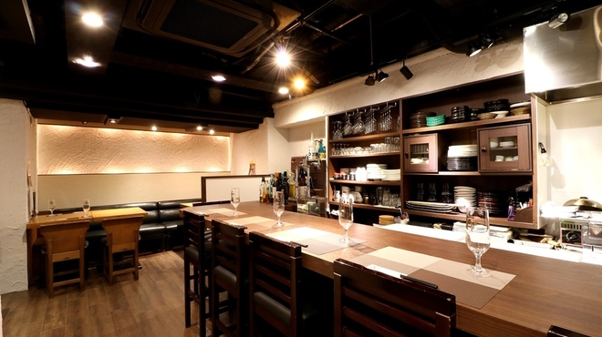 Nihonshu To Sousakuwashoku Sushi Shinki - メイン写真: