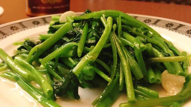 サイゴン - 料理写真:空芯菜のニンニク炒め